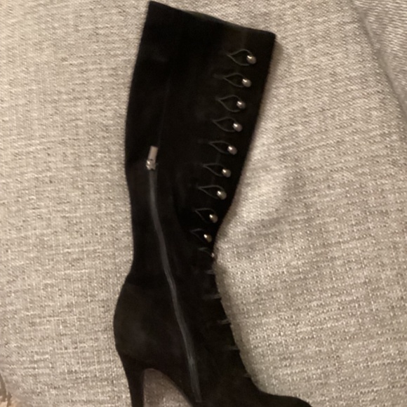 Knee high suede boots - Picture 4 of 8